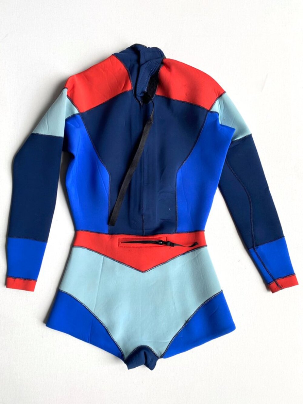Cynthia Rowley Color Block Wetsuit - Picture 2 of 11